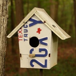 Vintage Handmade Custom License Plate Birdhouse with Texas Design 9”H x 5”W